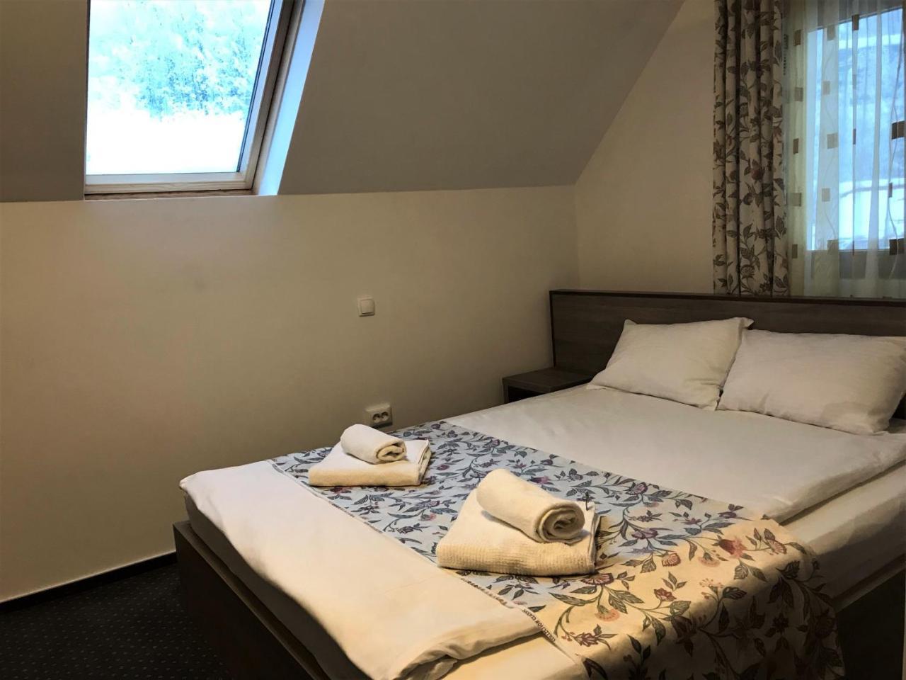 Complex Summertime Hotel Cavnic Ngoại thất bức ảnh