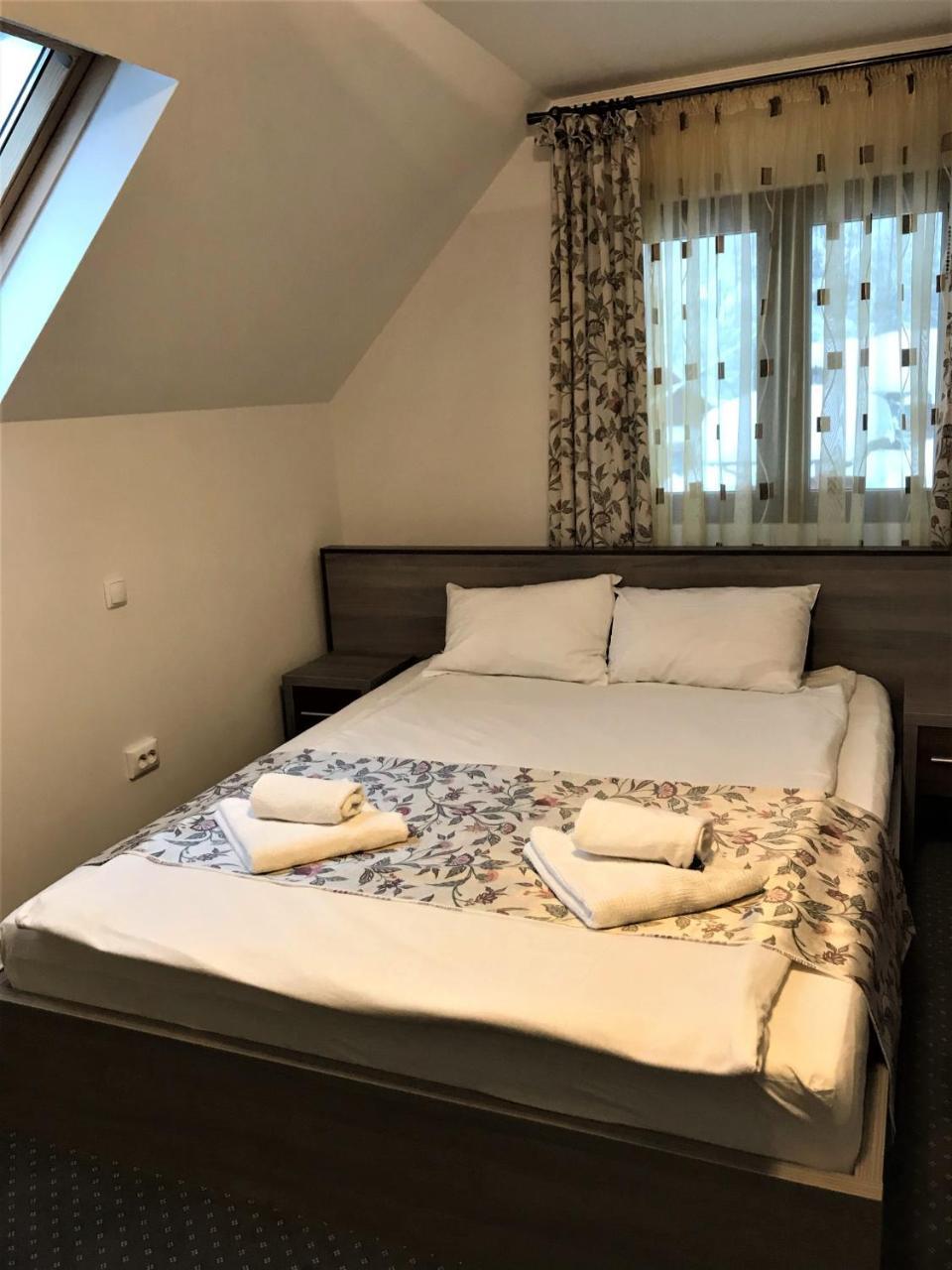 Complex Summertime Hotel Cavnic Ngoại thất bức ảnh